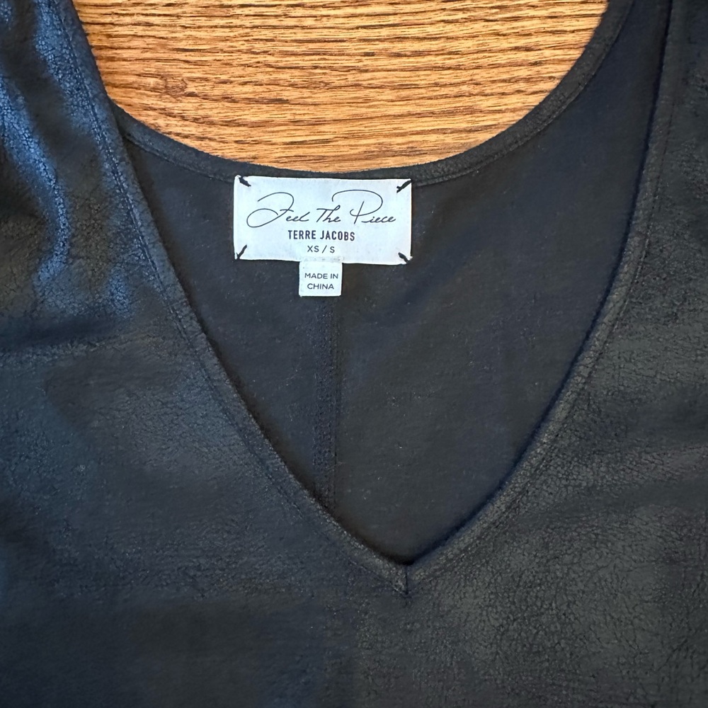 Feel The Piece soft textured, black tank top. Size xs/s. Cute side zipper detail